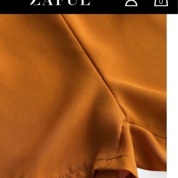 ZAFUL ROMPER SHORTS PLUNGING NECK BOW KNOT CUTOUT - Picture 4 of 7